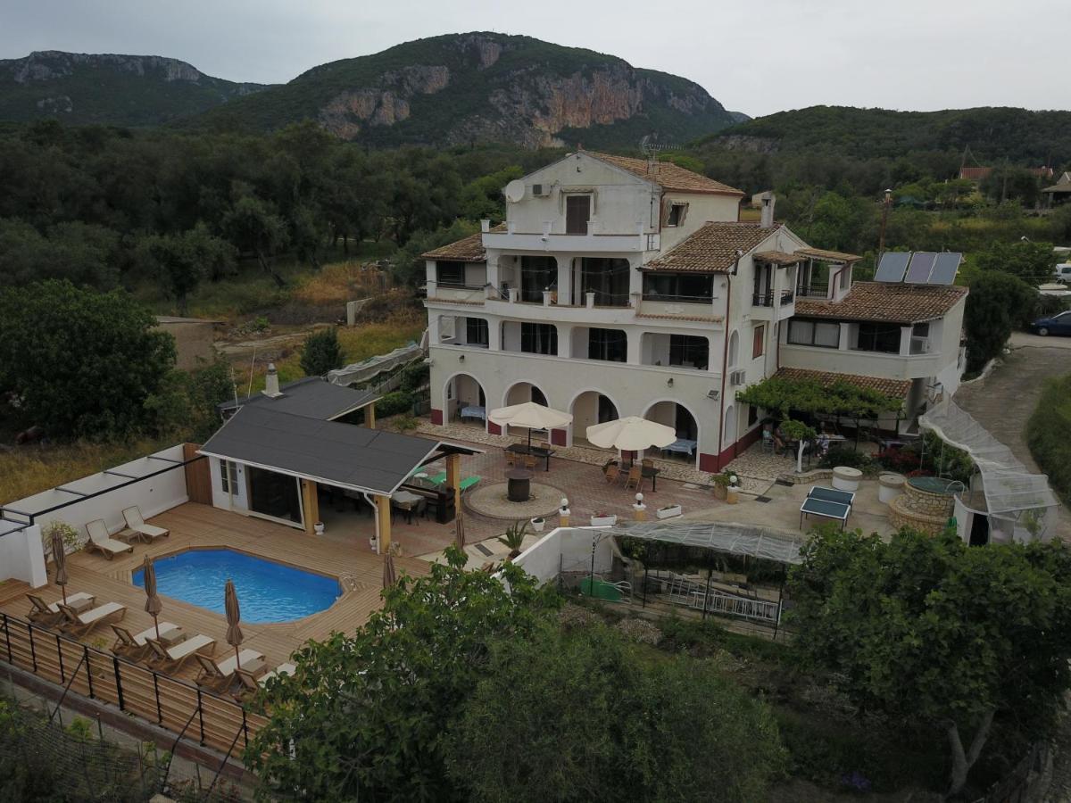 Villa Mike 105 لياباديس المظهر الخارجي الصورة