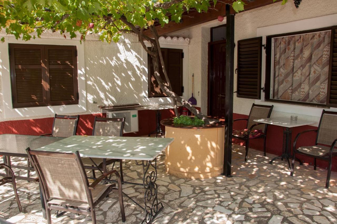 Villa Mike 105 لياباديس المظهر الخارجي الصورة